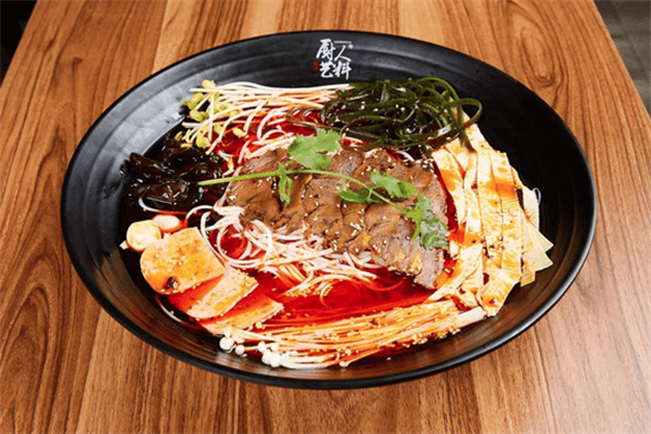 厨人艺料火锅米线