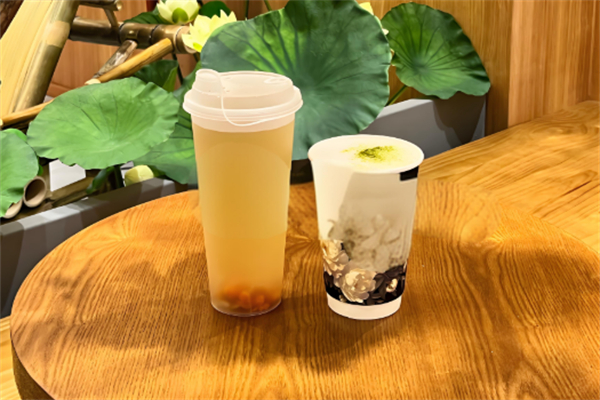 小哥哥的茶奶茶