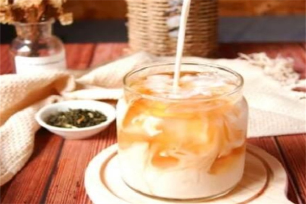 麟里奶茶