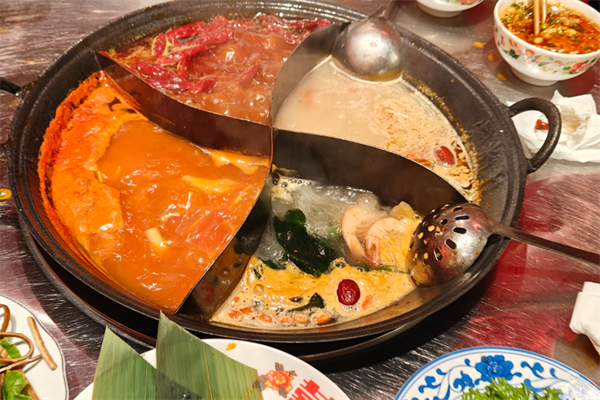 蜀间小铺火锅
