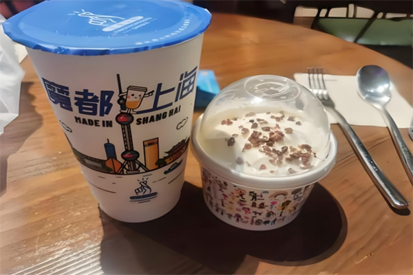 茹愿以茶奶茶店