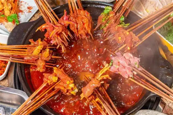 泰好吃麻辣串串香火锅