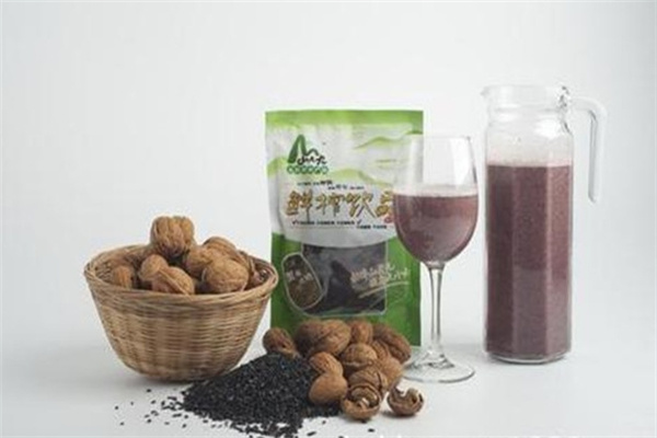 山老九鲜榨饮品