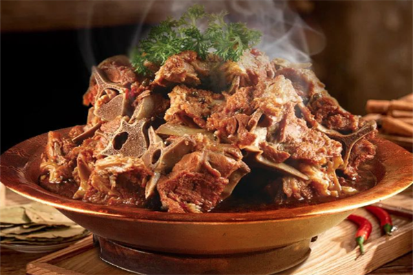 龙虾羊蝎子火锅店