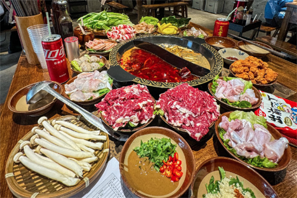 知味坊老火锅
