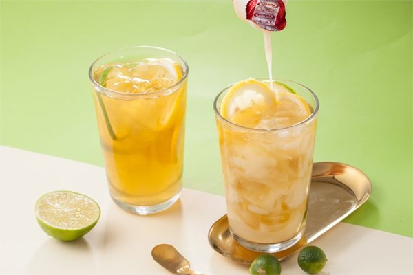 梅思摩尔奶茶