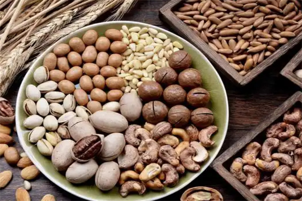 玲珑休闲食品