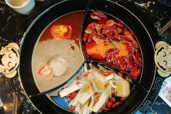 奔驰老火锅 奔驰老火锅