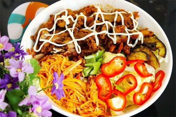 胖嘟嘟烤肉拌饭