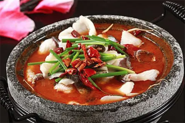 生记石锅鱼火锅