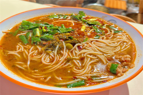 老昆明小锅米线加盟