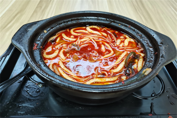 南云下过桥米线加盟