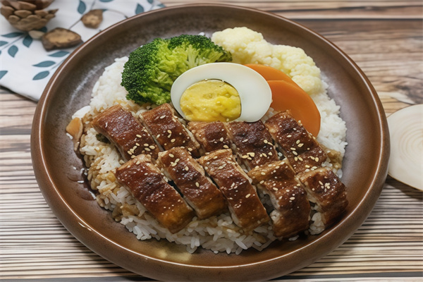 胜盒屋日式烤肉丼饭