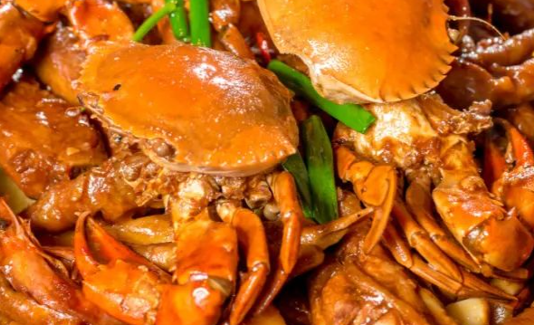 小胖大嘴肉蟹煲
