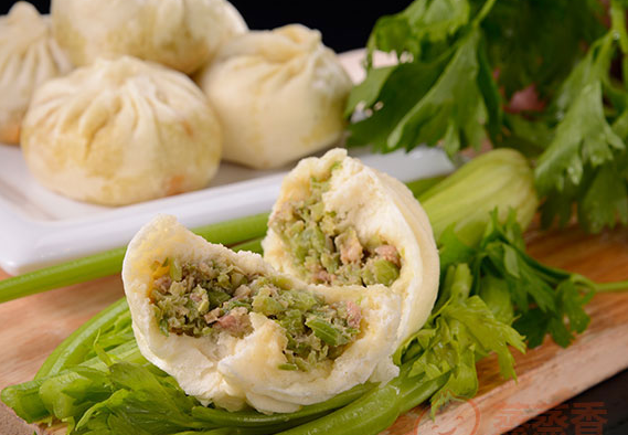 蒸蒸香包子 蒸蒸香包子