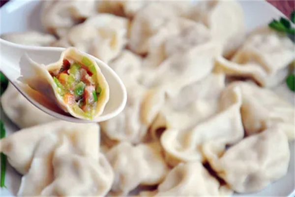 云际手工现包水饺