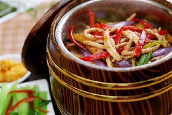 黄大妈木桶饭