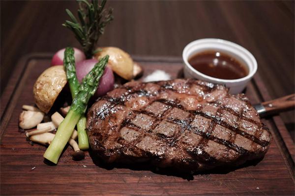 贵族世家牛排