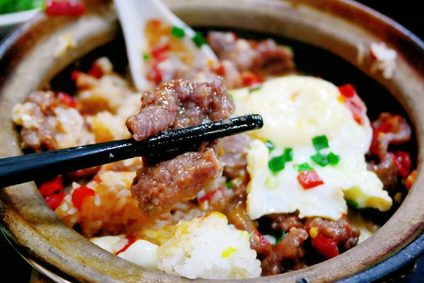 煲仔饭