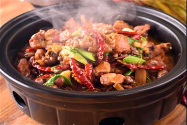 黄鼠狼鸡公煲 黄鼠狼鸡公煲