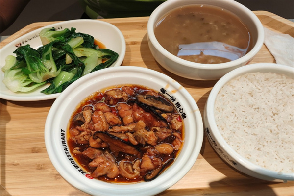 必旺客中式快餐