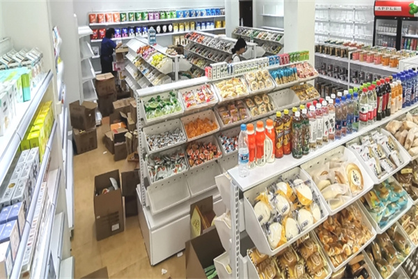 爱吃零食