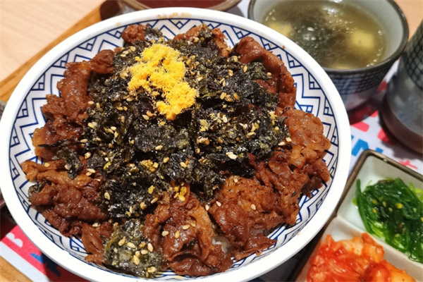 盒叔烧肉丼饭