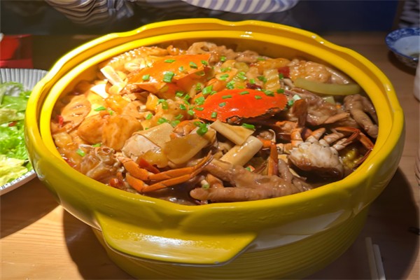 哥俩好肉蟹煲