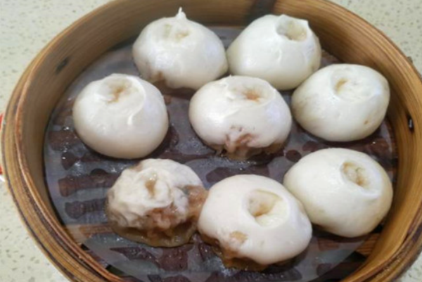 懿百岁小笼包