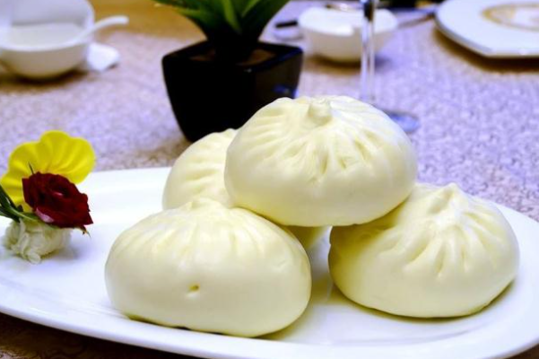 蒸福包子