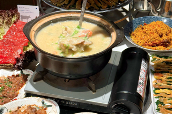 明兴牛肉村火锅砂锅粥