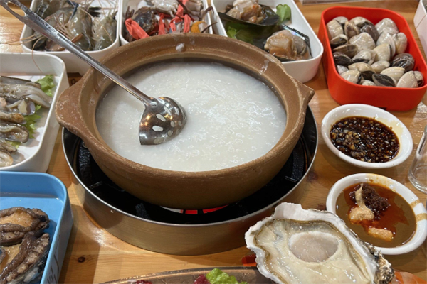 明兴牛肉村火锅砂锅粥