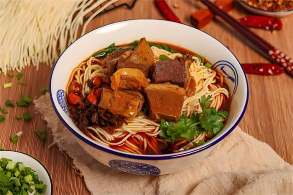 徐氏霸王牛肉面