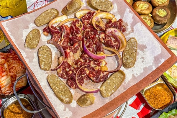 壹炉瓦片烤肉 壹炉瓦片烤肉