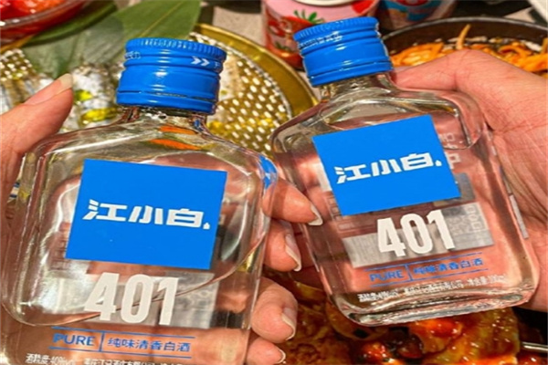江小白