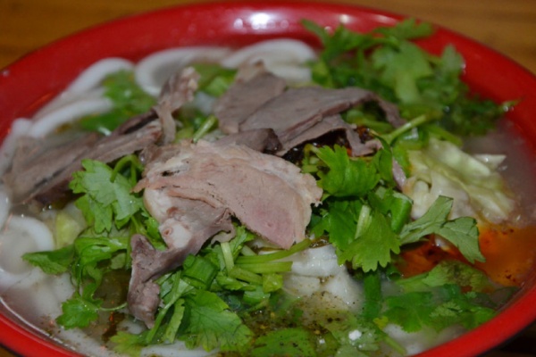 食里香羊肉米线