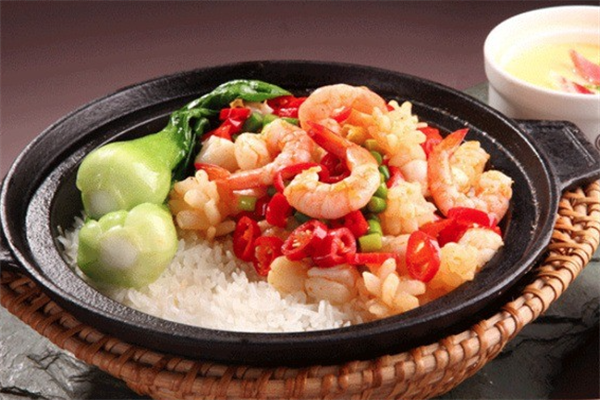 正宗煲仔饭