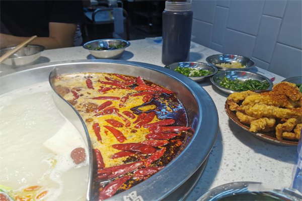 蕊七串串香