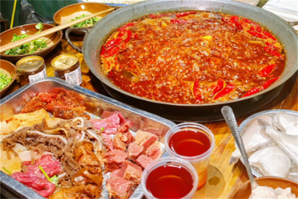 吃货牛杂火锅