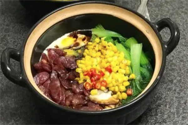 禄饭煲仔饭加盟
