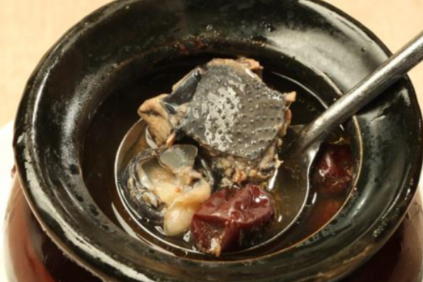 万氏煨汤馆