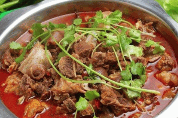 新乡红焖羊肉
