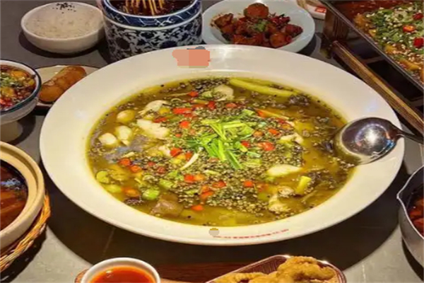 鱼李记青花椒鱼火锅