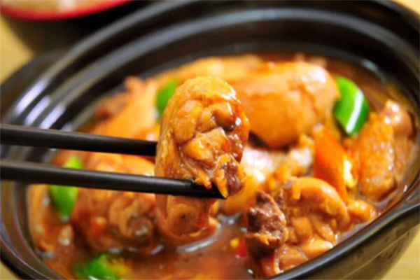 开口福黄焖鸡米饭
