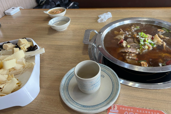 迎宾牛火锅·烧烤