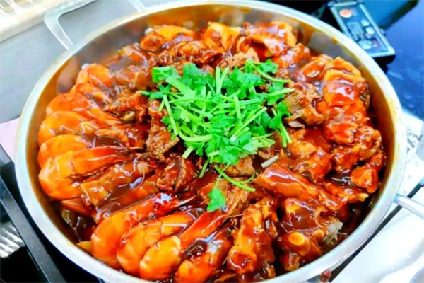 御上鲜三汁焖锅