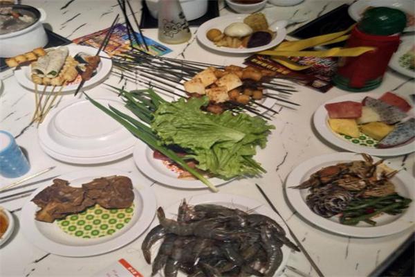 奋斗者火锅·烧烤·海鲜·自助餐厅