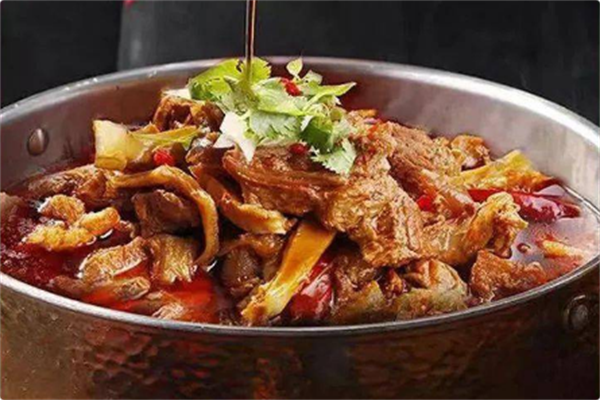 筋头巴脑牛肉火锅 筋头巴脑牛肉火锅