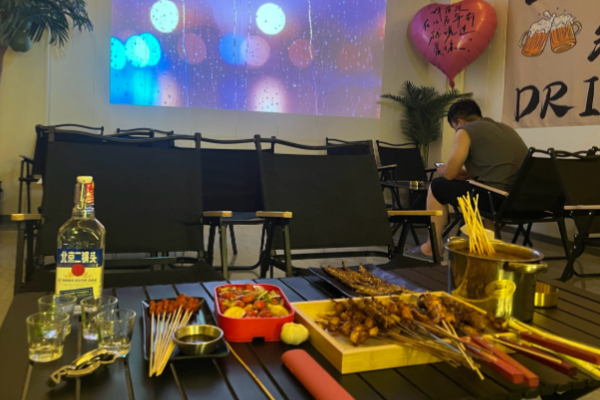 串酒屋·串串火锅烧烤酒馆