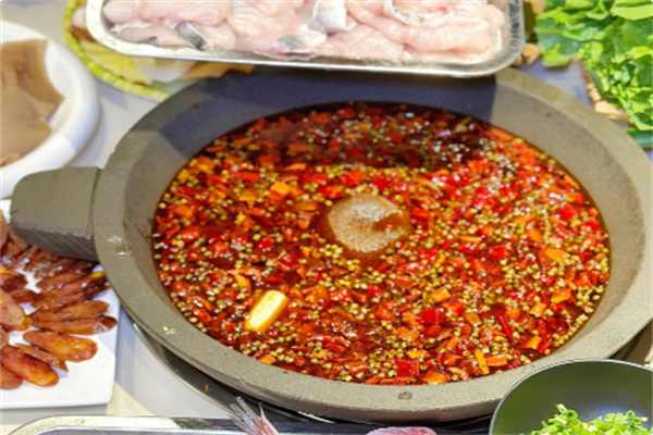 毛家石锅鱼火锅